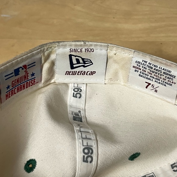 Green Yankees Fitted Baseball Cap
7 5/8 - Picture 3 of 3